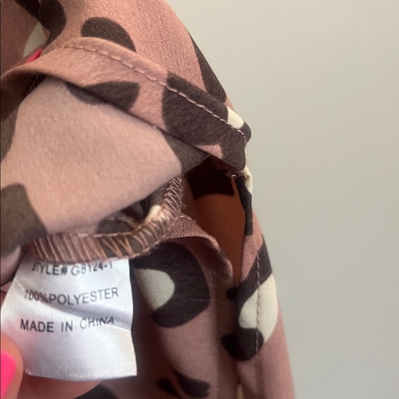 Leopard print button up - Picture 7 of 10